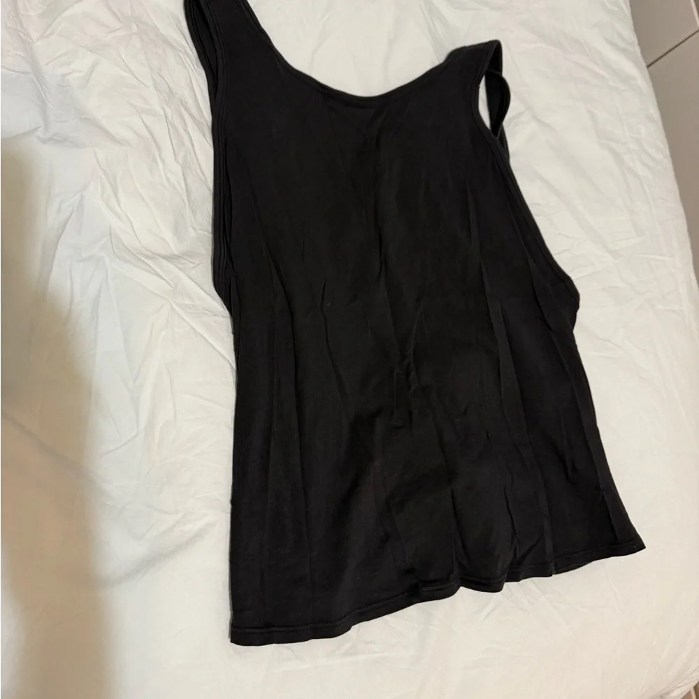 Lululemon mix and mingle tank - Picture 4 of 6